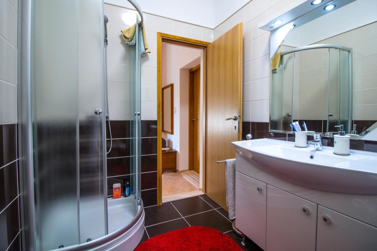 Apartman Kapovic Kaštela Eksteriør billede